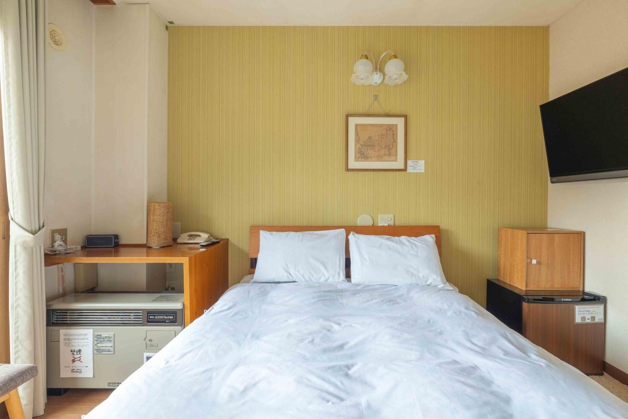 Elizabeth Hotel Nozawaonsen Bagian luar foto