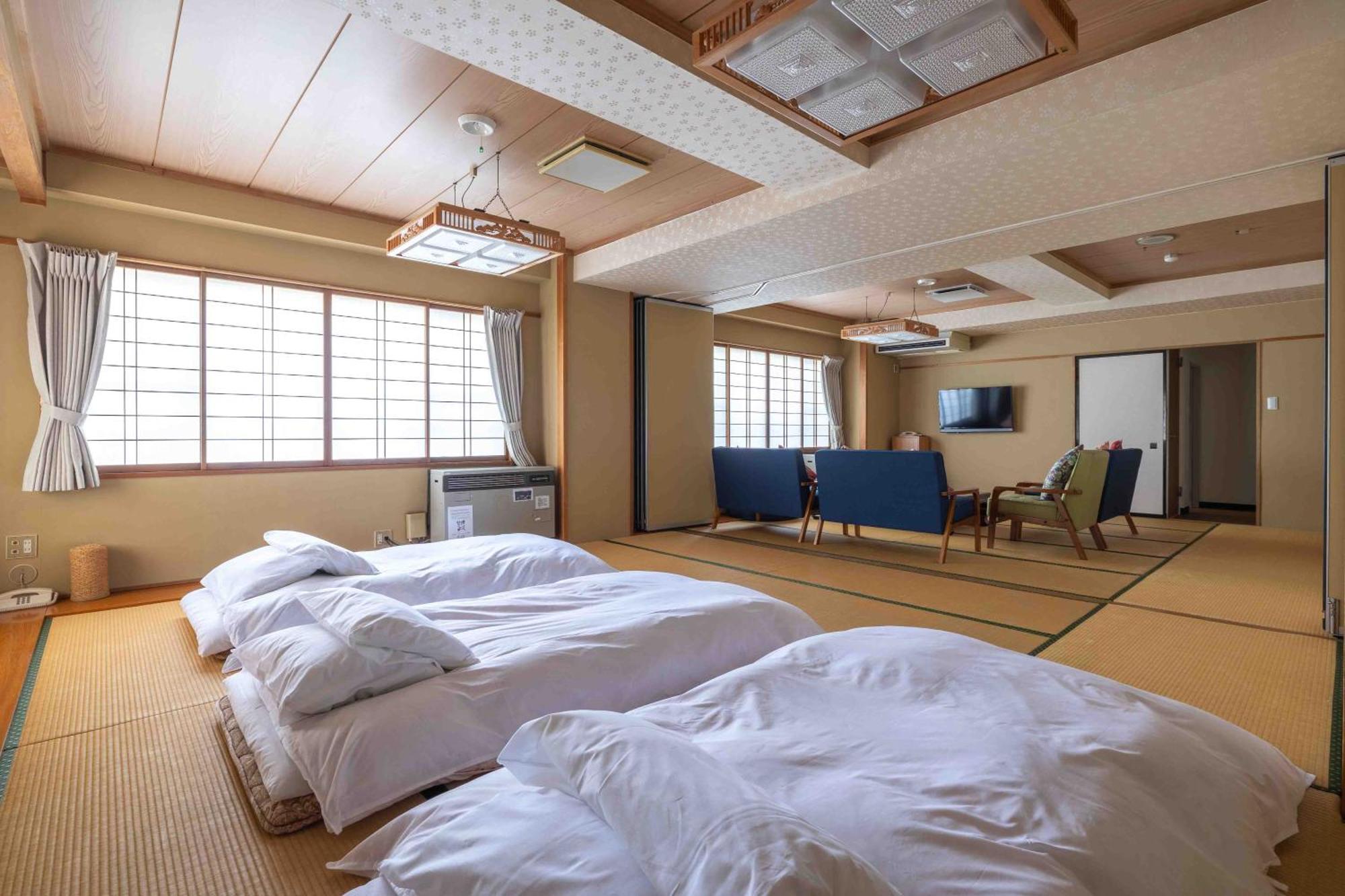 Elizabeth Hotel Nozawaonsen Bagian luar foto